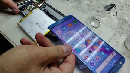 Ремонт телефонов (iPhone, Honor, Xiaomi, Samsung)