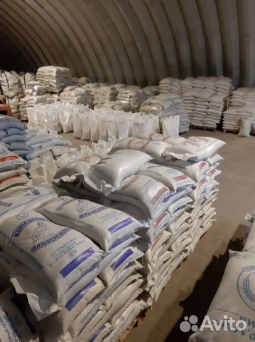 Комбикорма, корма, кормовые добавки