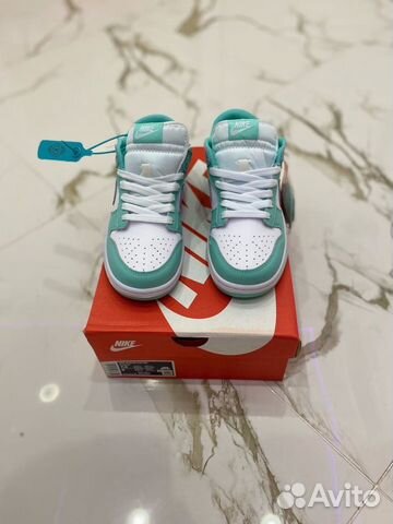 Кроссовки Nike Air Jordan SB white/mint