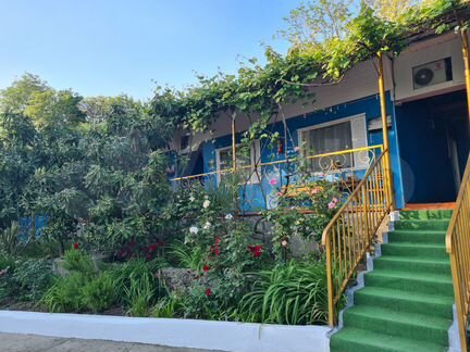 Комната 20 м² в > 9-к., 1/1 эт.