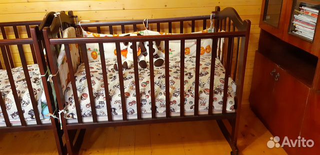 Детская кроватка