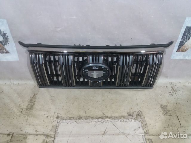Toyota Prado 150 17- Решетка радиатора 26551