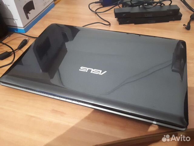 Asus i3, 6gb, ssd250, v1G