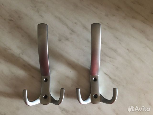 Крючки для одежды