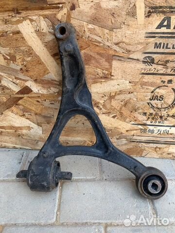 Рычаг подвески передний левый Volvo Xc 90 2.5