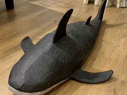 Большая авторская скульптура акулы