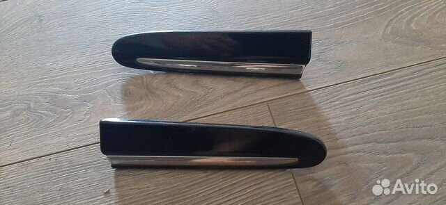 Молдинг переднего крыла Mercedes CLK W209