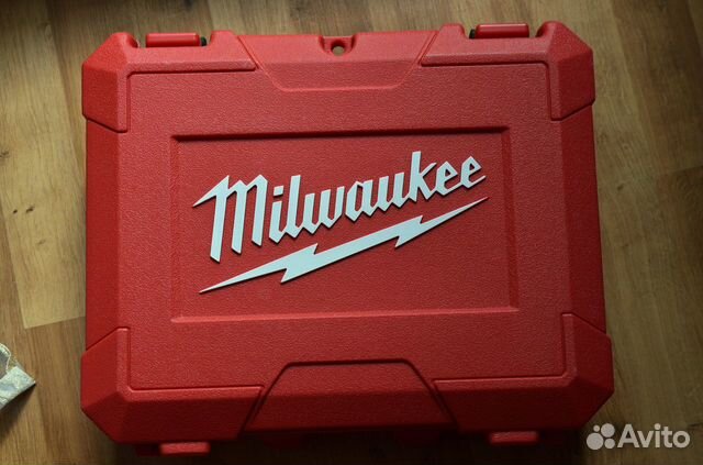 Импакт Milwaukee M18