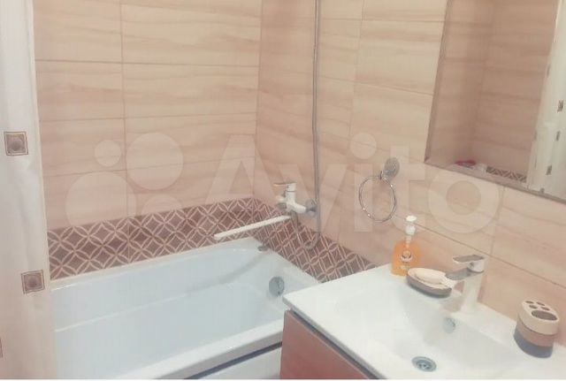 2-к. квартира, 62 м², 7/16 эт.