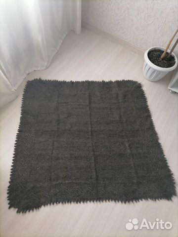 Пуховый платок шаль