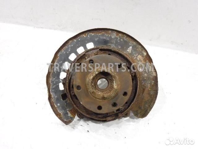 Кулак задний левый Ауди Q7 4L