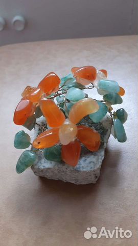 Композиции из натуральных камней