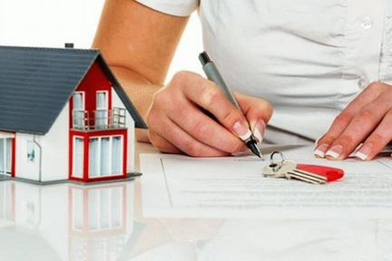 Риэлтор, агент-помощник по сделкам с недвижимостью