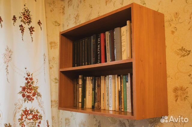 Полка книжная