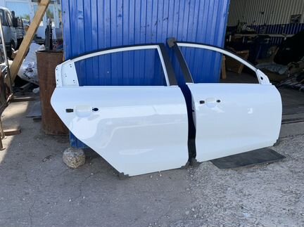 Дверь задняя правая Kia Rio 4 Оригинал 2017-2020