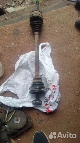 Привод левый Рено Логан 1