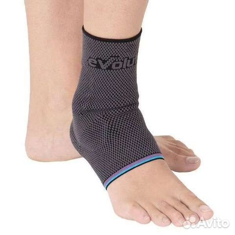 Бандаж на голеностопный сустав