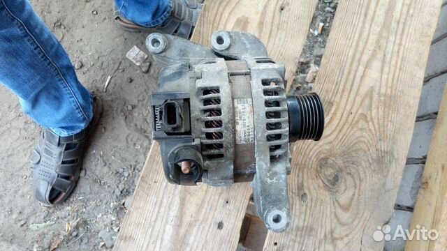 Форд фокус 2 генератор 1,8 - 2,0 л. 3M5T10300VC