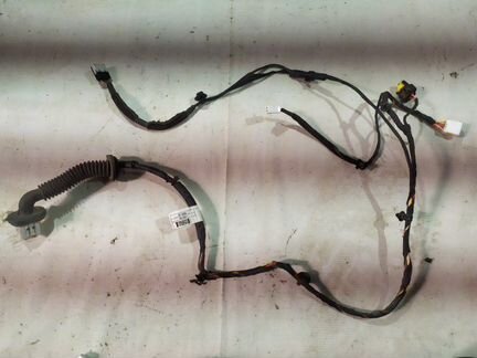Проводка (коса) дверная задняя левая Hyundai