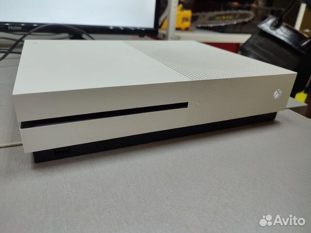 Приставка xbox ONE S 1TB