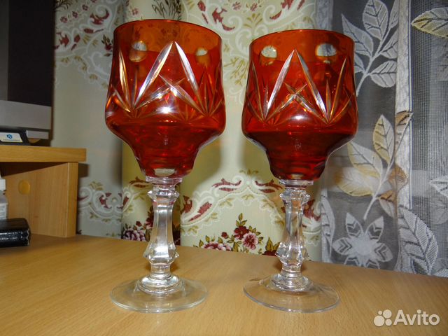 Хрустальные бокалы