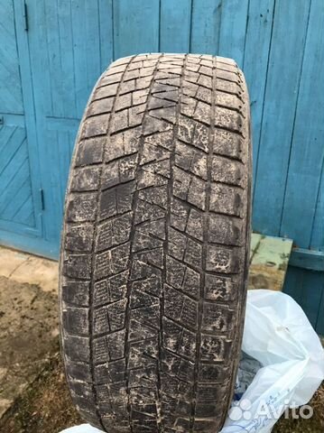 Bridgestone Blizzak DM-V1 235/60 R18 R