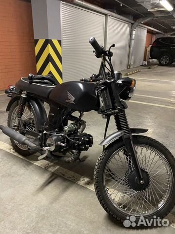 Honda (replica) caferacer 50cc (125)