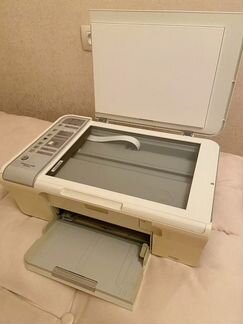 Принтер сканер копир струйный HP Deskjet F4283, цв