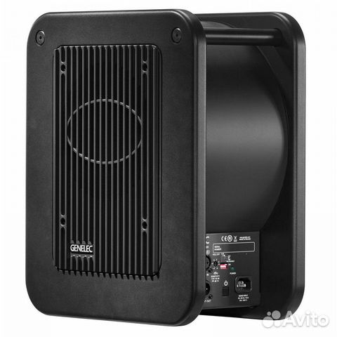 Студийный сабвуфер Genelec 7040APM