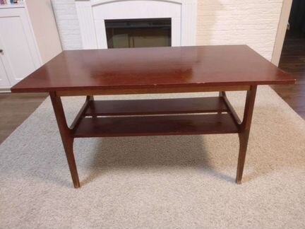 Стол журнальный