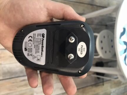 Комплект зу GP PowerBank Quick3