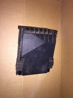 Крышка блока предохранителей Volkswagen Passat B6