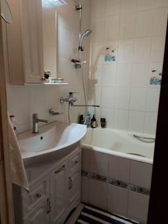 2-к квартира, 43 м², 8/9 эт.