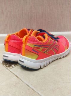 Кроссовки Reebok детские размер 33 EU