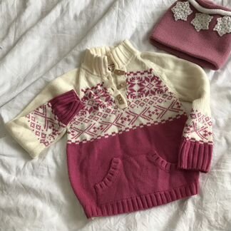 Свитер 4-5лет и шапка Нбор