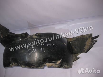 Подкрылок передний правый Volkswagen Polo седан oe
