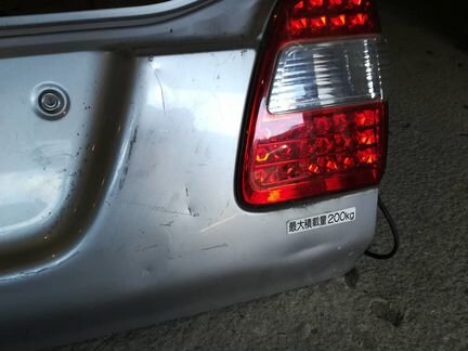 Дверь багажника борт Toyota Land Cruiser 100