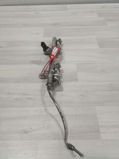 Топливная рампа на Peugeot 308 T7 2007г