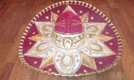 Сомбреро (Мексиканская шляпа)