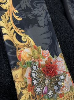 Брюки со стразами