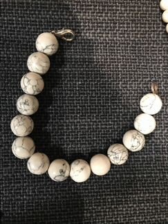 Продаю новые бусы и/или браслет