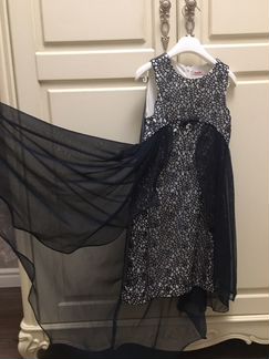 Нарядное платье