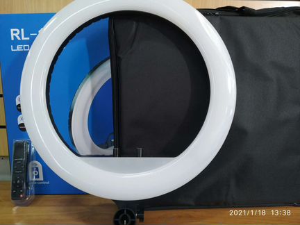 Лампа кольцевая