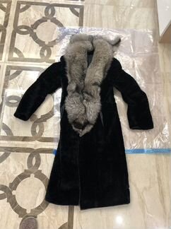 Пальто зимнее с мехом лисы