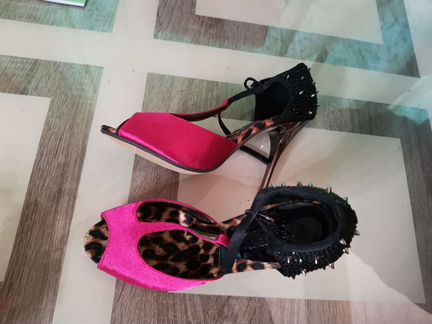 Новые туфли на выход с шипами Svetski