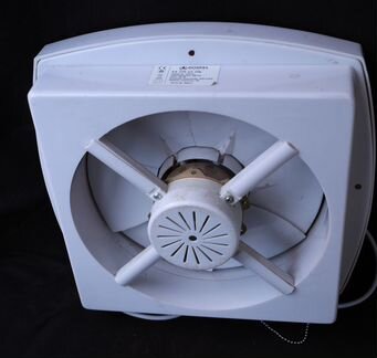 Вентилятор вытяжка оконный Dospel EF 250 AS