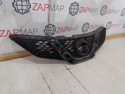 Решетка радиатора передняя Nissan Qashqai J11