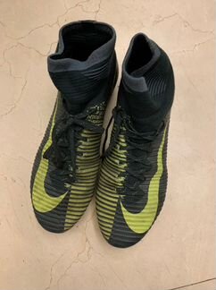 Бутсы Nike