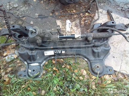 Передний подрамник Шевроле кобальт. Авео т300. 250