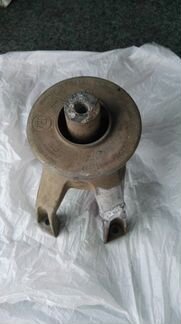 Подушка мотора задняя VW T5